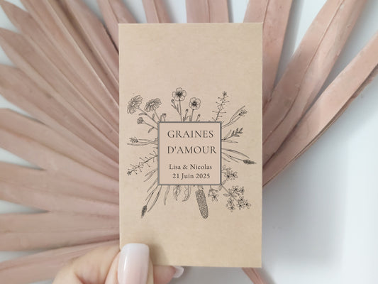 Sachets de graines personnalisés avec un cadre entouré de fleurs. Il y a écrit Lisa et Nicolas et la date de mariage écrit en bas du sachet